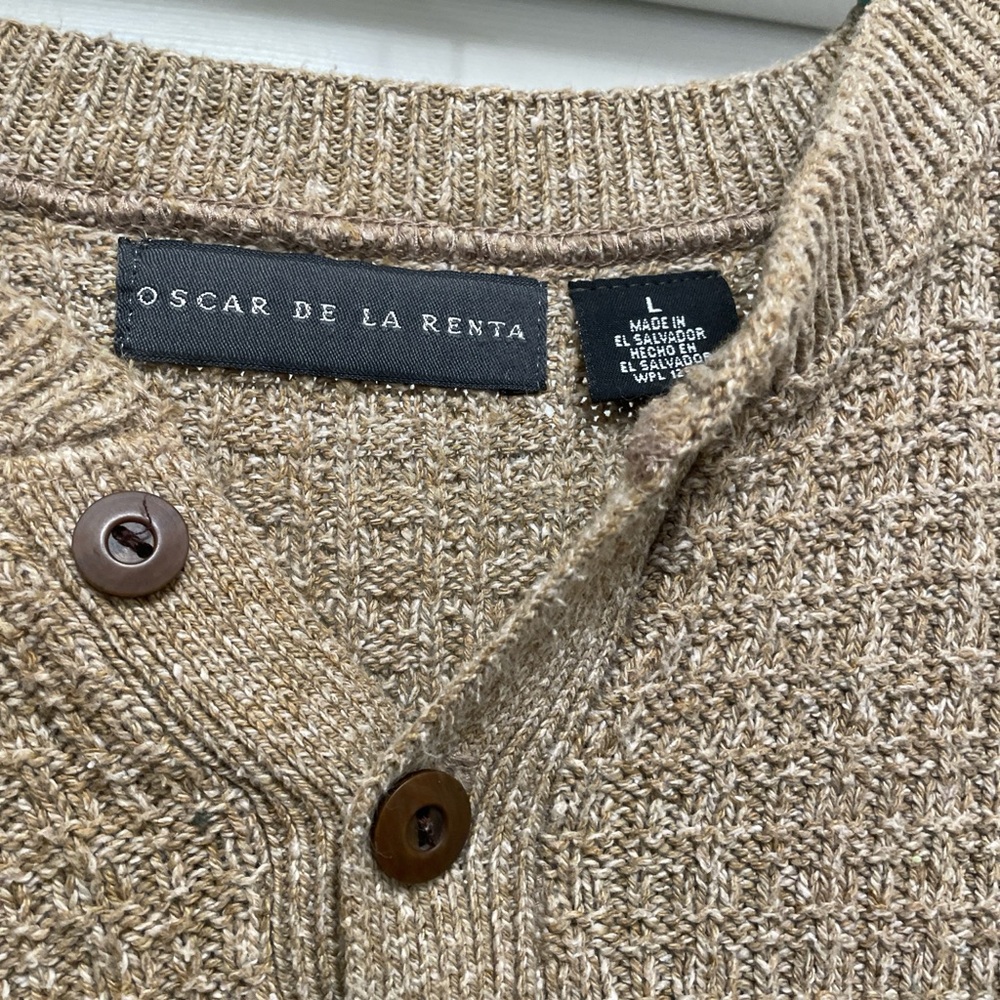 Oscar de la Renta Men's Brown vintage Henley sweater tan textured